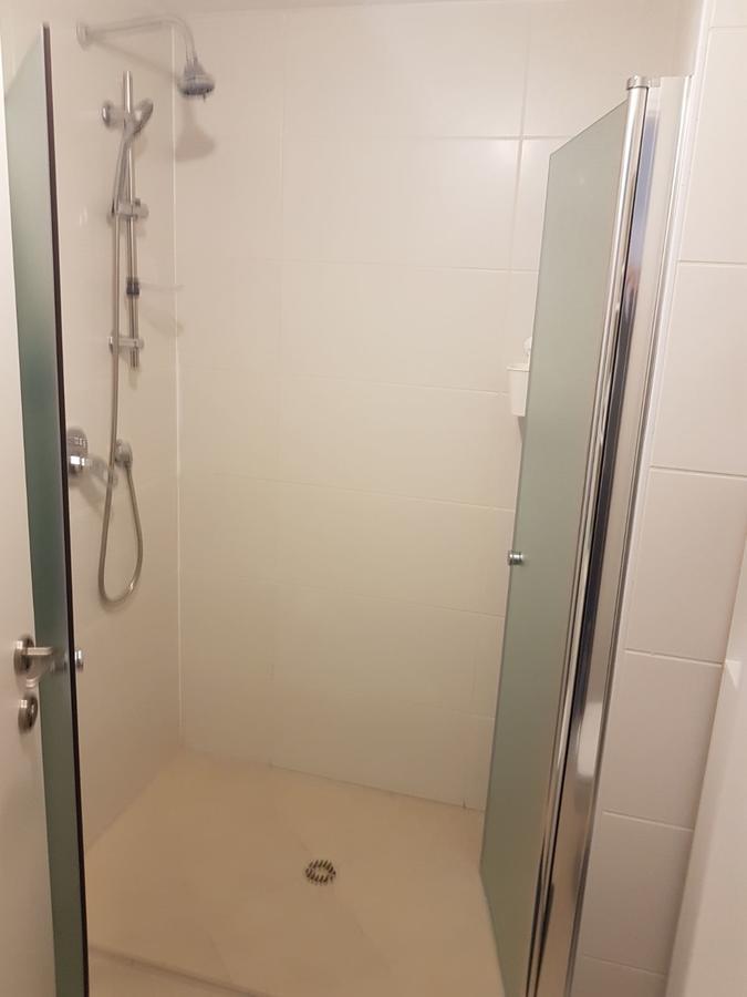 Private Bed/Bathroom In Netanya Exterior photo